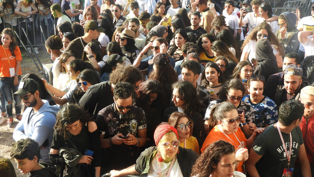 University-in-colors - -Holy-Festival-12
